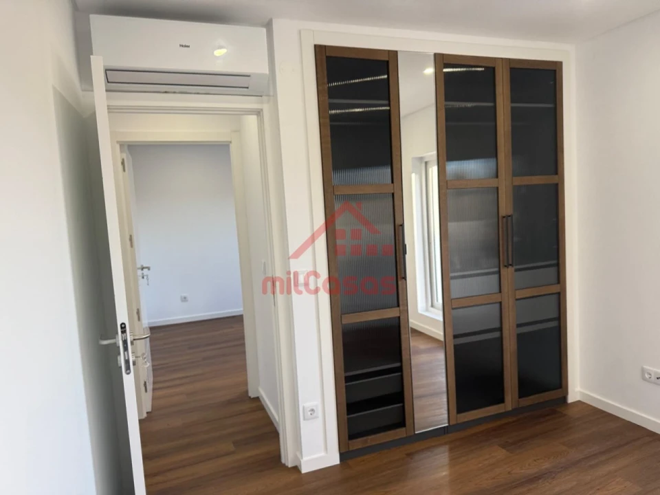 Moradia T3 para Venda em Santa Maria, São Pedro e Matacães Foto 15