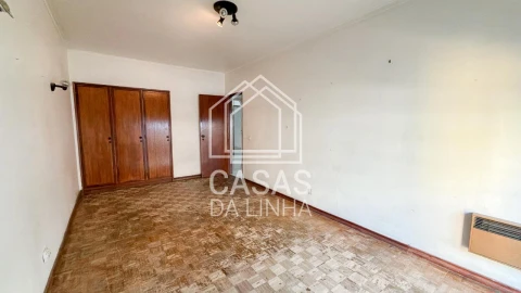 Apartamento T2 para Venda em Oeiras e São Julião da Barra, Paço de Arcos e Caxias