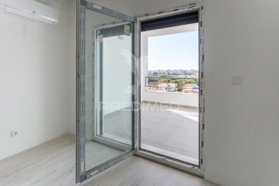 Apartamento T3 para Venda em Seixal, Arrentela e Aldeia de Paio Pires