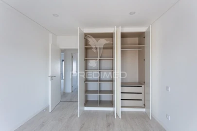 Apartamento T3 para Venda em Seixal, Arrentela e Aldeia de Paio Pires