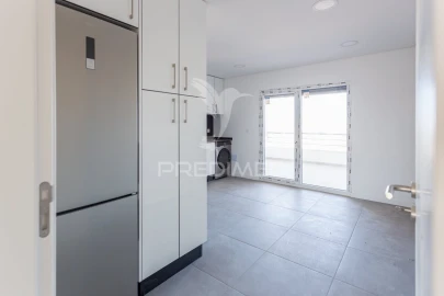 Apartamento T3 para Venda em Seixal, Arrentela e Aldeia de Paio Pires