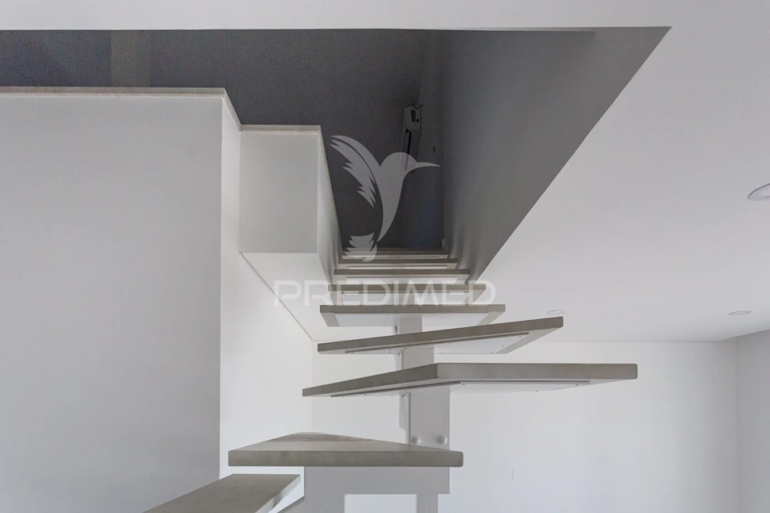 Apartamento T3 para Venda em Seixal, Arrentela e Aldeia de Paio Pires Foto 8