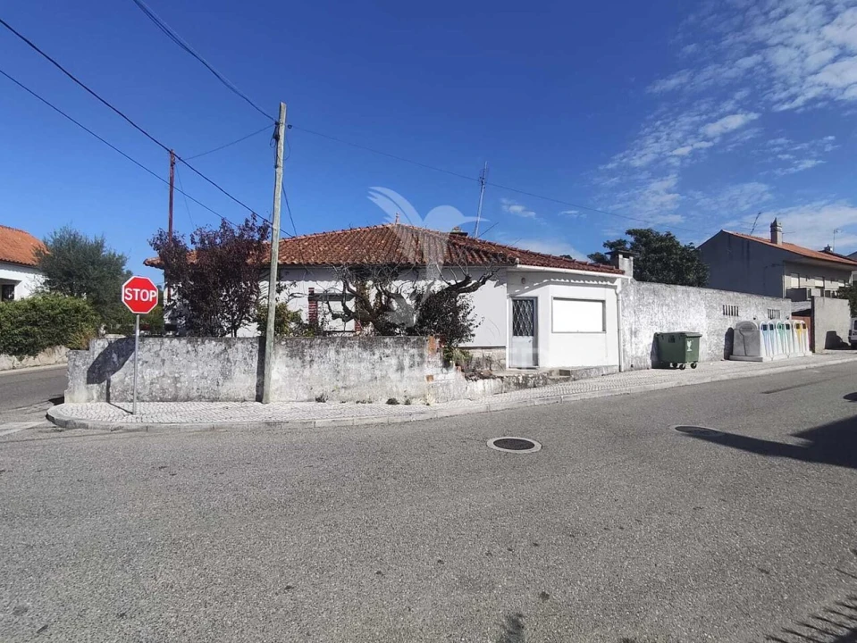 Moradia T3 para Venda em Nossa Senhora da Piedade Foto 2