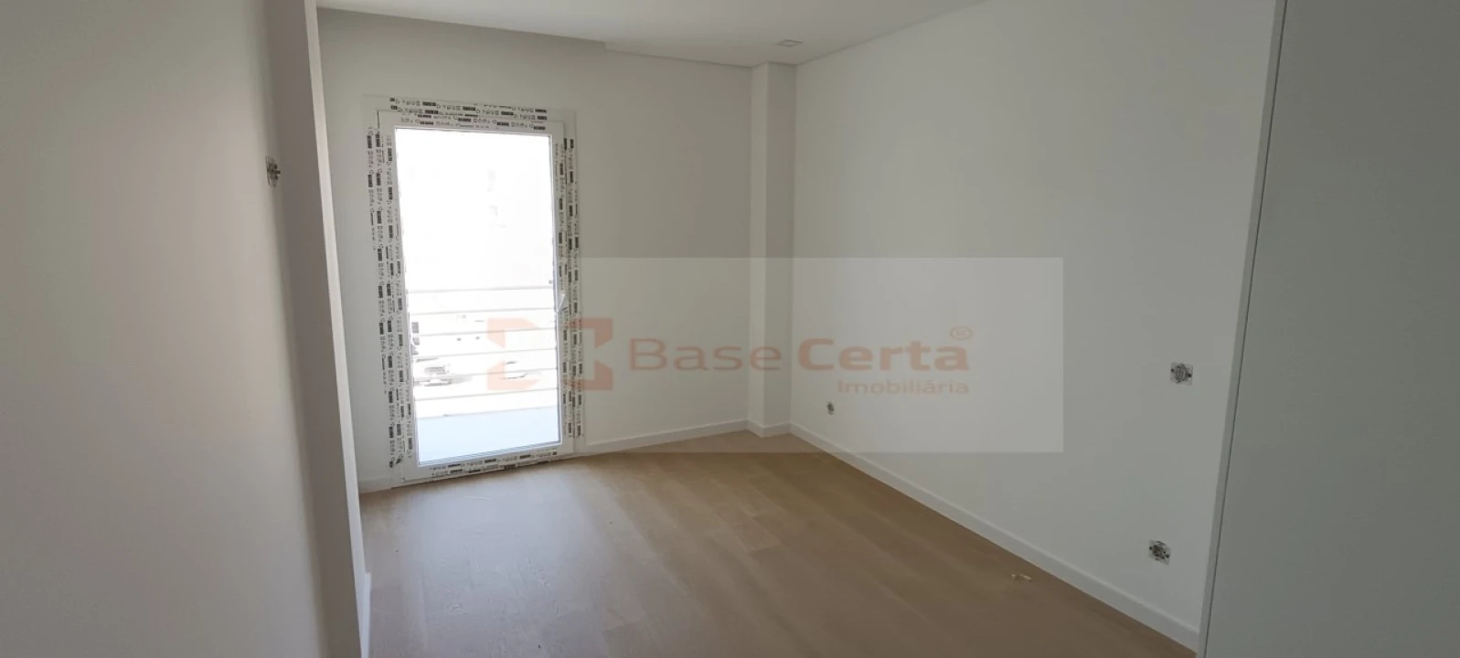 Apartamento T3 para Venda em Vialonga Foto 35