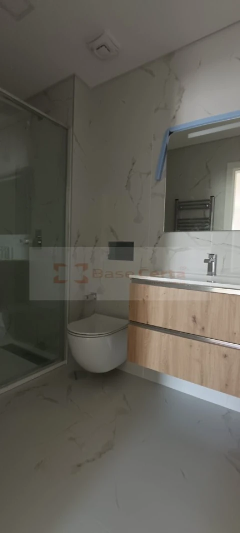 Apartamento T3 para Venda em Vialonga