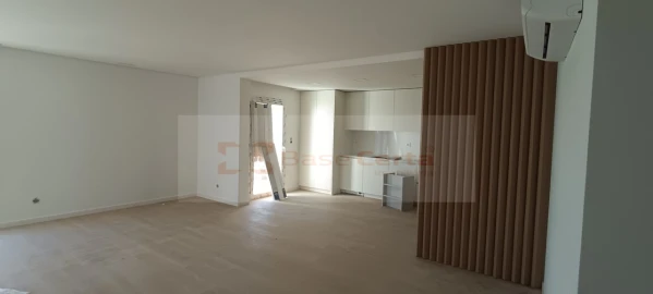 Apartamento T3 para Venda em Vialonga
