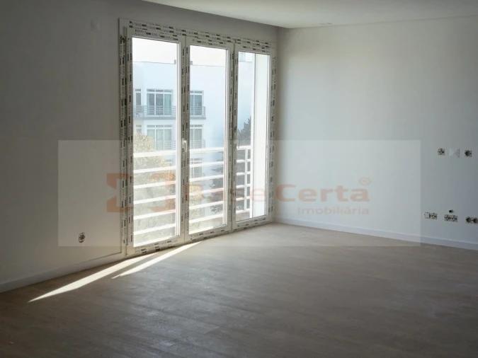 Apartamento T3 para Venda em Vialonga Foto 13
