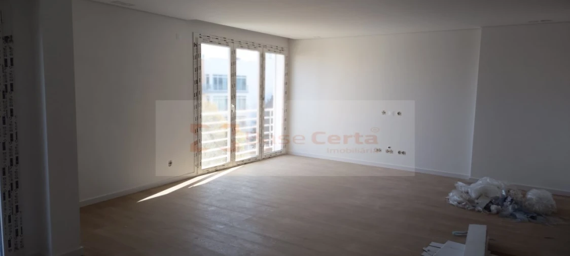 Apartamento T3 para Venda em Vialonga Foto 16