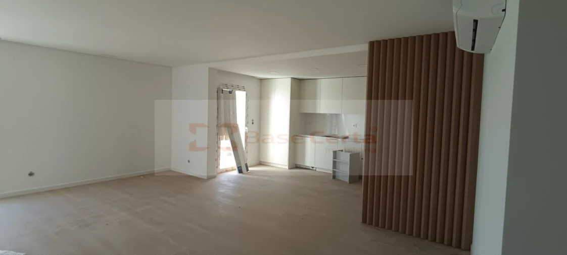 Apartamento T3 para Venda em Vialonga Foto 27
