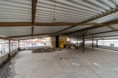 Prédio para Venda em Sobral de São Miguel