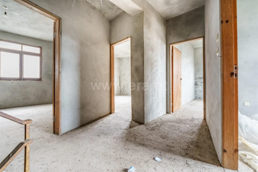 Prédio para Venda em Sobral de São Miguel Foto 7