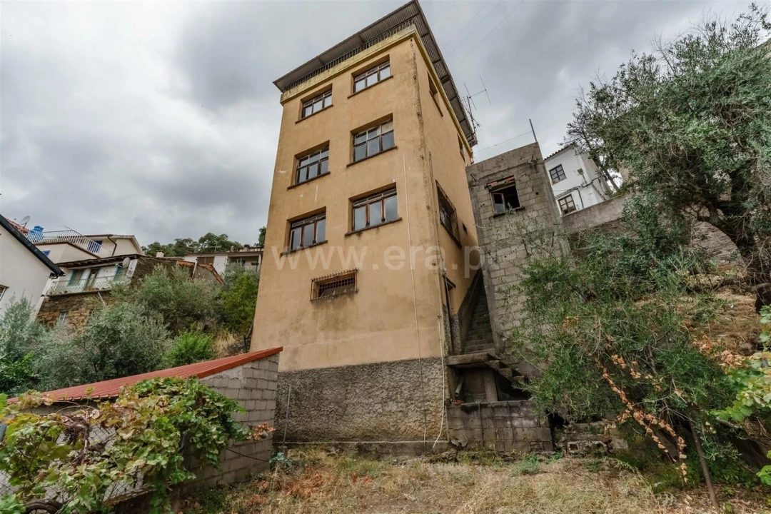 Prédio para Venda em Sobral de São Miguel Foto 17