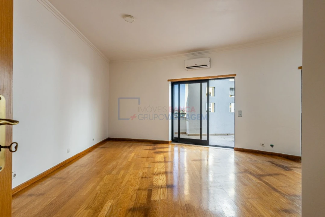 Apartamento T4 para Venda em Marvila, Ribeira Santarém, São Salvador, São Nicolau Foto 15