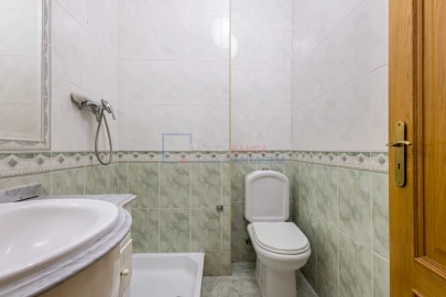 Apartamento T4 para Venda em Marvila, Ribeira Santarém, São Salvador, São Nicolau