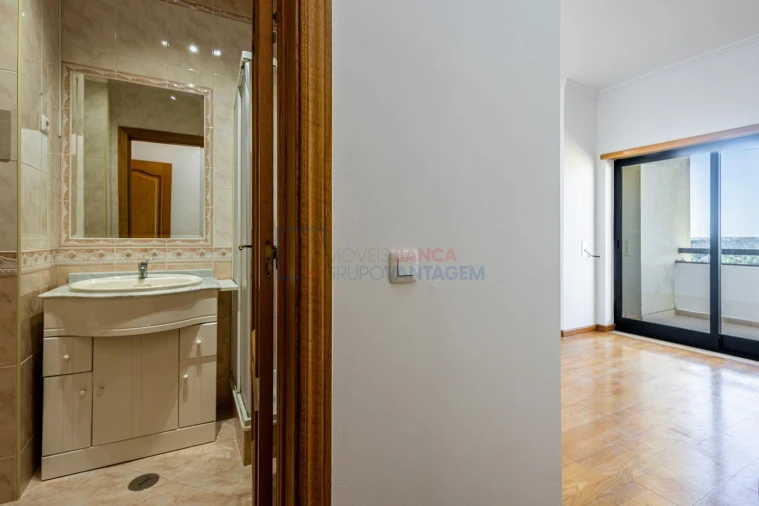 Apartamento T4 para Venda em Marvila, Ribeira Santarém, São Salvador, São Nicolau Foto 23