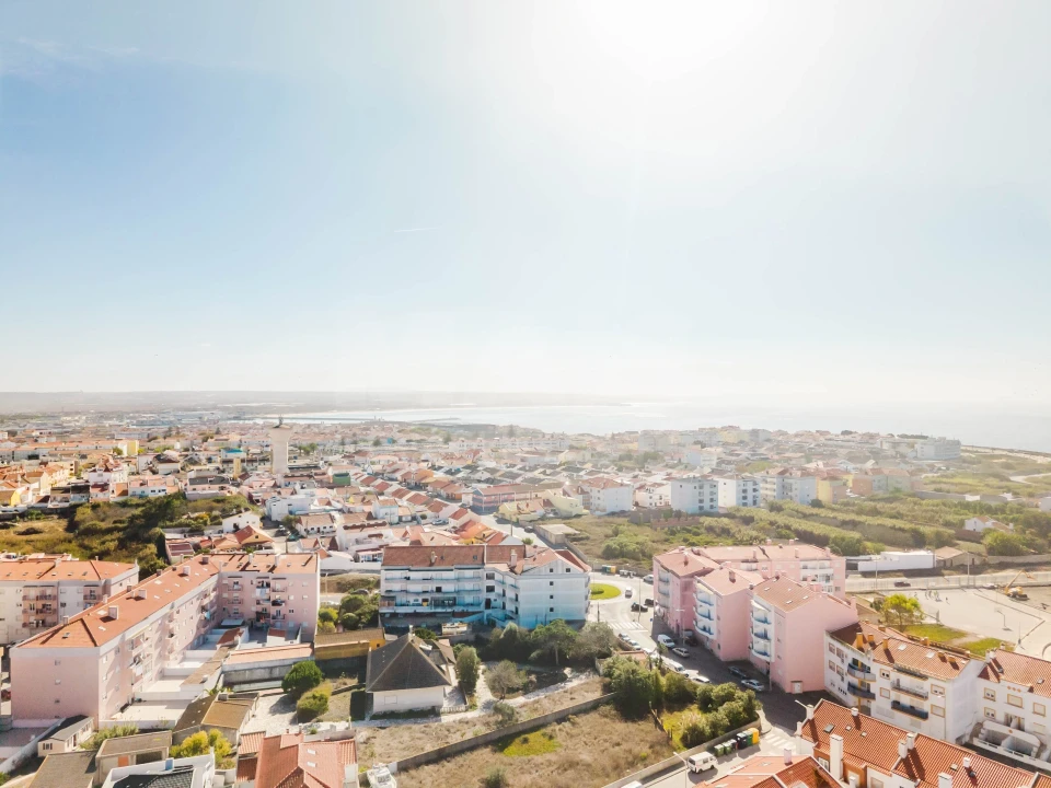 Moradia T3 para Venda em Peniche Foto 5