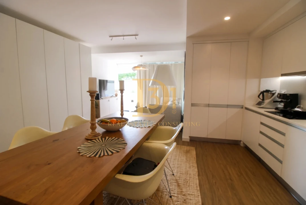 Apartamento T2 para Venda em Camara de Lobos Foto 4