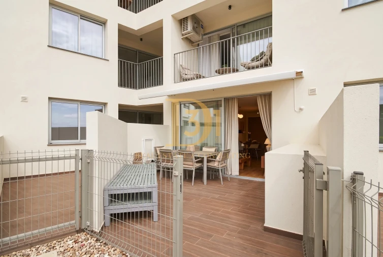 Apartamento T2 para Venda em Camara de Lobos Foto 11