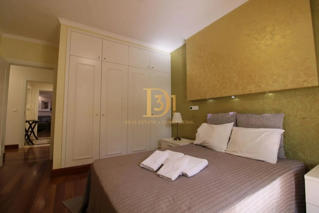 Apartamento T4 para Arrendamento em São Martinho Foto 15