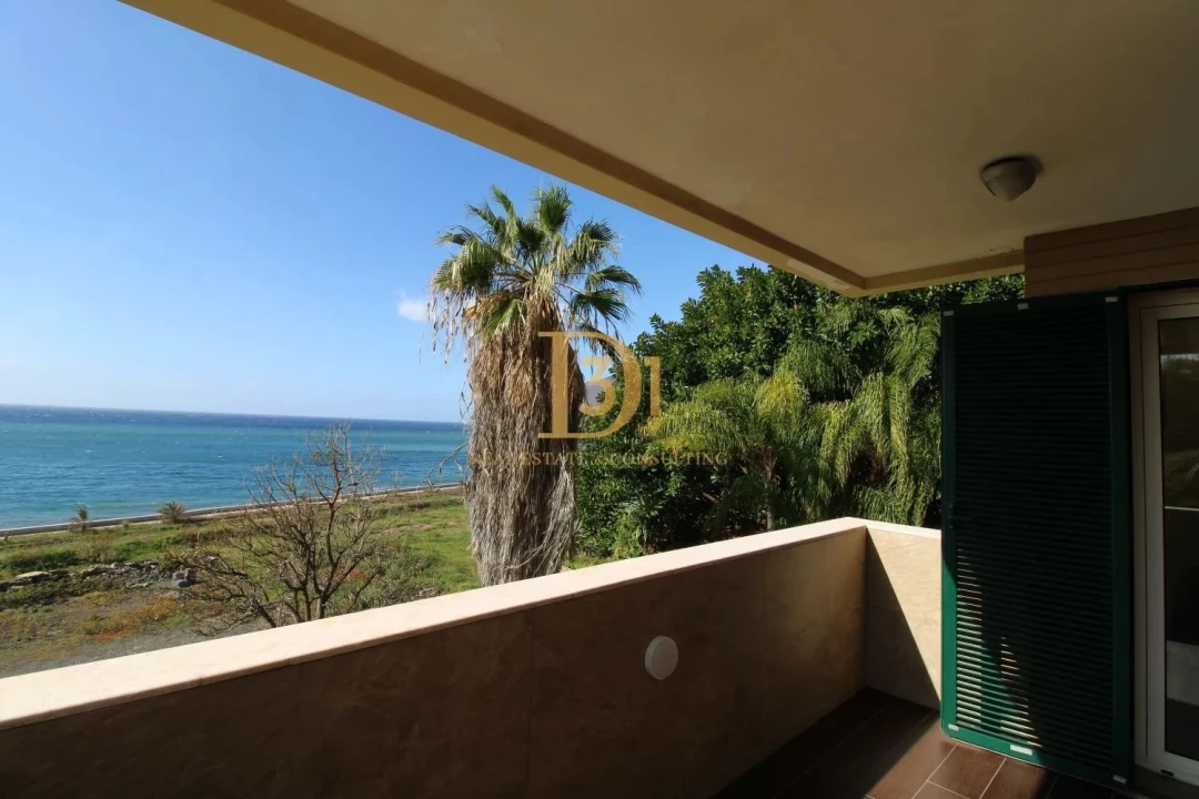 Apartamento T4 para Arrendamento em São Martinho Foto 22
