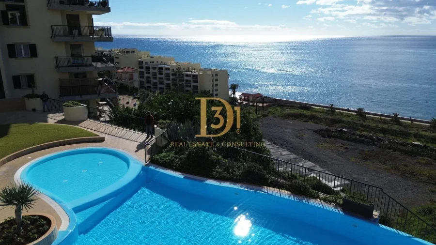 Apartamento T4 para Arrendamento em São Martinho