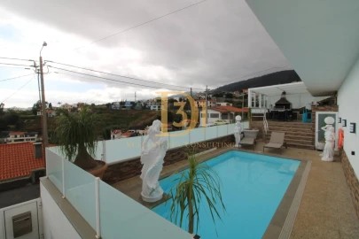 Moradia T4 para Arrendamento em Monte