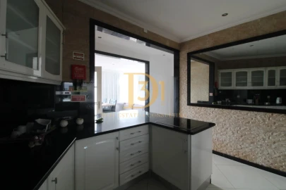Moradia T4 para Arrendamento em Monte
