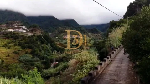 Terreno para Venda em São Vicente