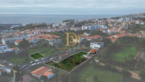 Terreno para Venda em Funchal (São Pedro)