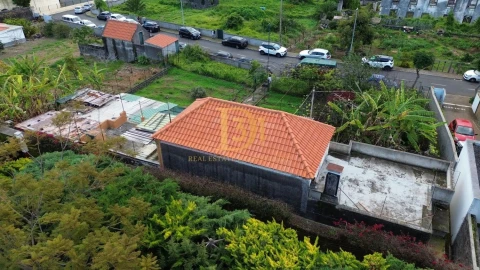 Terreno para Venda em Funchal (São Pedro)