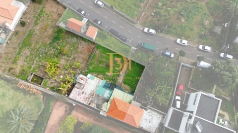 Terreno para Venda em Funchal (São Pedro)