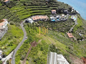Terreno para Venda em Ribeira Brava