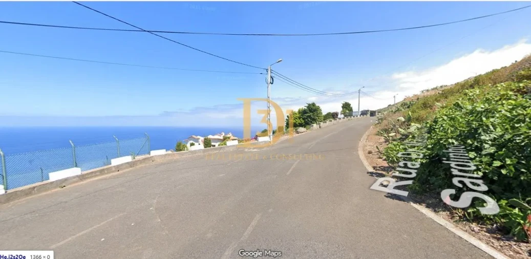 Terreno para Venda em Fajã da Ovelha Foto 4