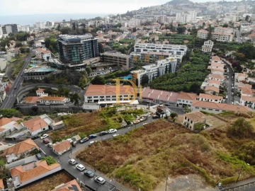 Terreno para Venda em Funchal (São Pedro)