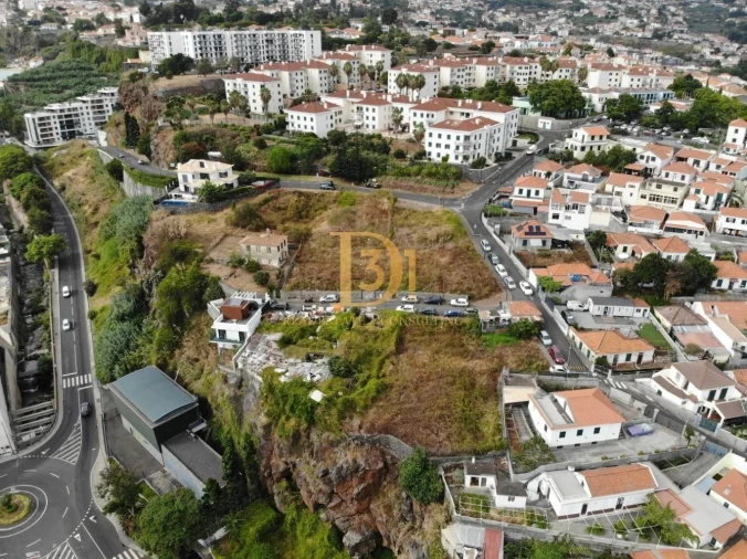 Terreno para Venda em Funchal (São Pedro) Foto 6