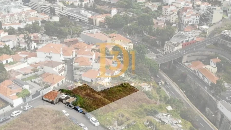 Terreno para Venda em Funchal (São Pedro)