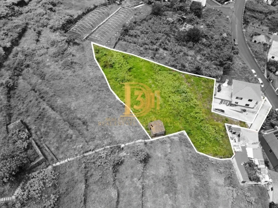 Terreno para Venda em São Vicente Foto 1