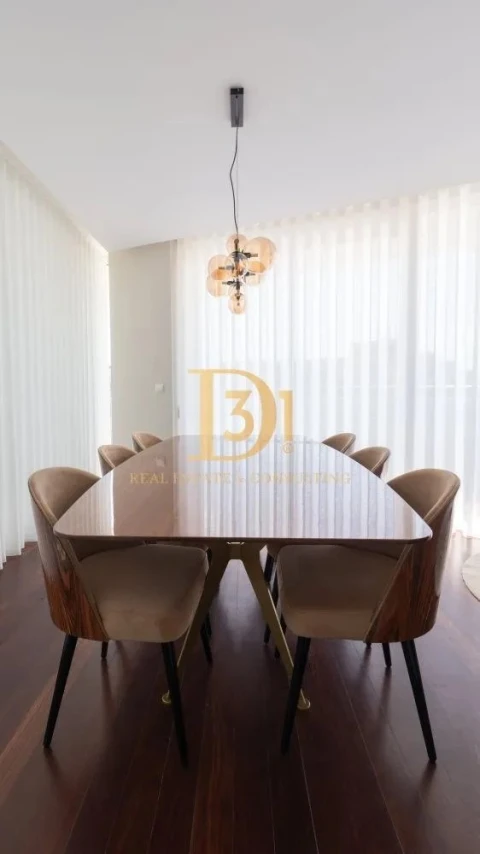 Apartamento T4 para Venda em Funchal (São Pedro)