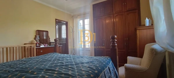 Moradia T4 para Venda em Funchal (Santa Maria Maior)