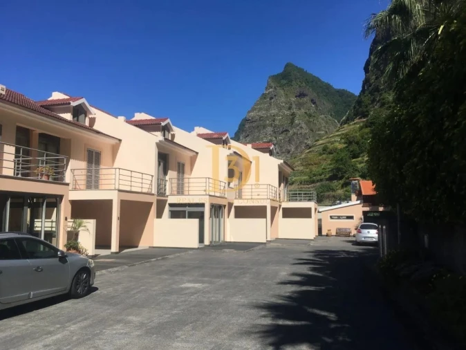 Moradia T3 para Venda em São Vicente Foto 7