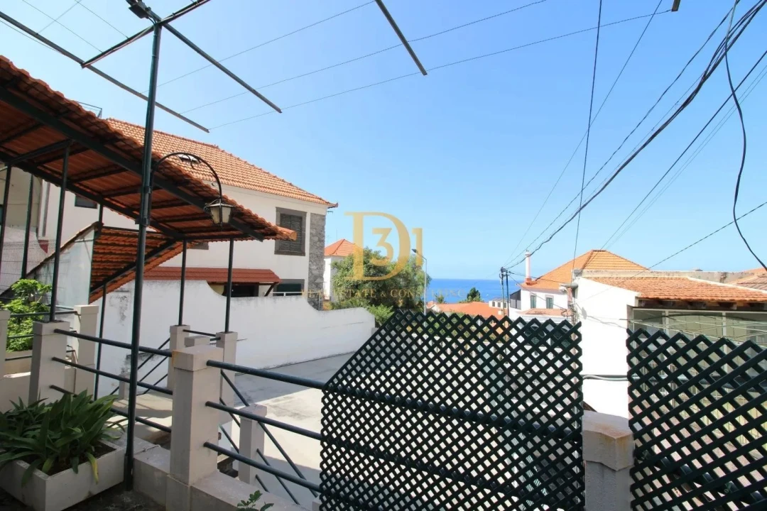 Moradia T4 para Venda em Funchal (Santa Maria Maior) Foto 16