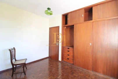Moradia T3 para Venda em Funchal (São Pedro)