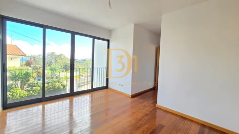 Apartamento T2 para Venda em Santo Antonio