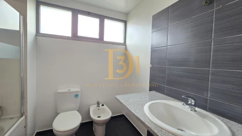 Apartamento T2 para Venda em Santo Antonio