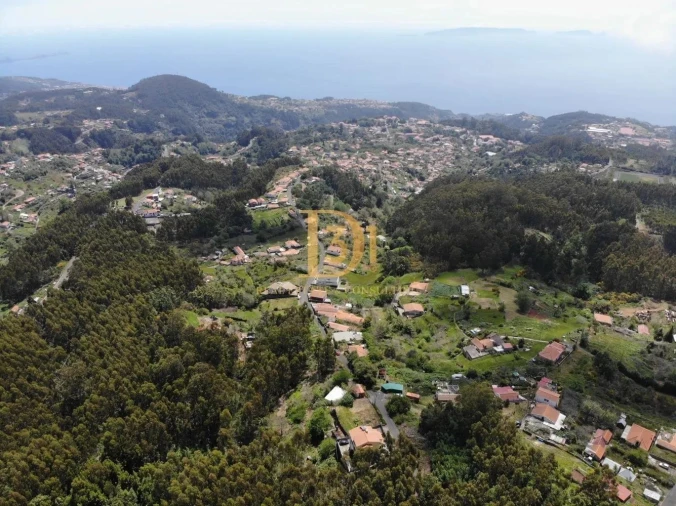 Terreno para Venda em Camacha Foto 4