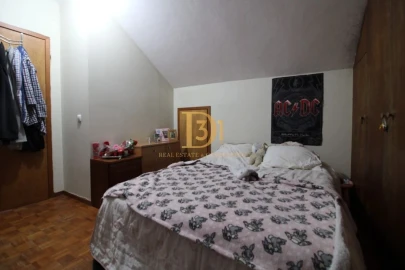 Moradia T1 para Venda em São Gonçalo
