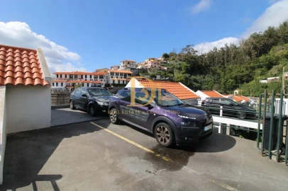 Moradia T1 para Venda em São Gonçalo