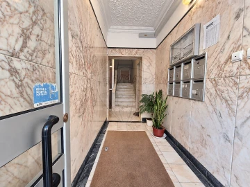 Apartamento T3 para Venda em Póvoa de Santa Iria e Forte da Casa