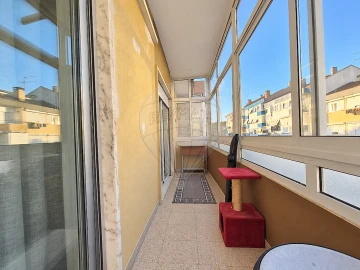 Apartamento T3 para Venda em Póvoa de Santa Iria e Forte da Casa