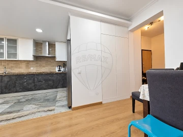 Apartamento T3 para Venda em Póvoa de Santa Iria e Forte da Casa